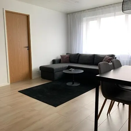 Riia Mnt 88 * Pärnu
